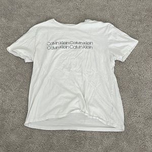 Calvin Klein tshirt